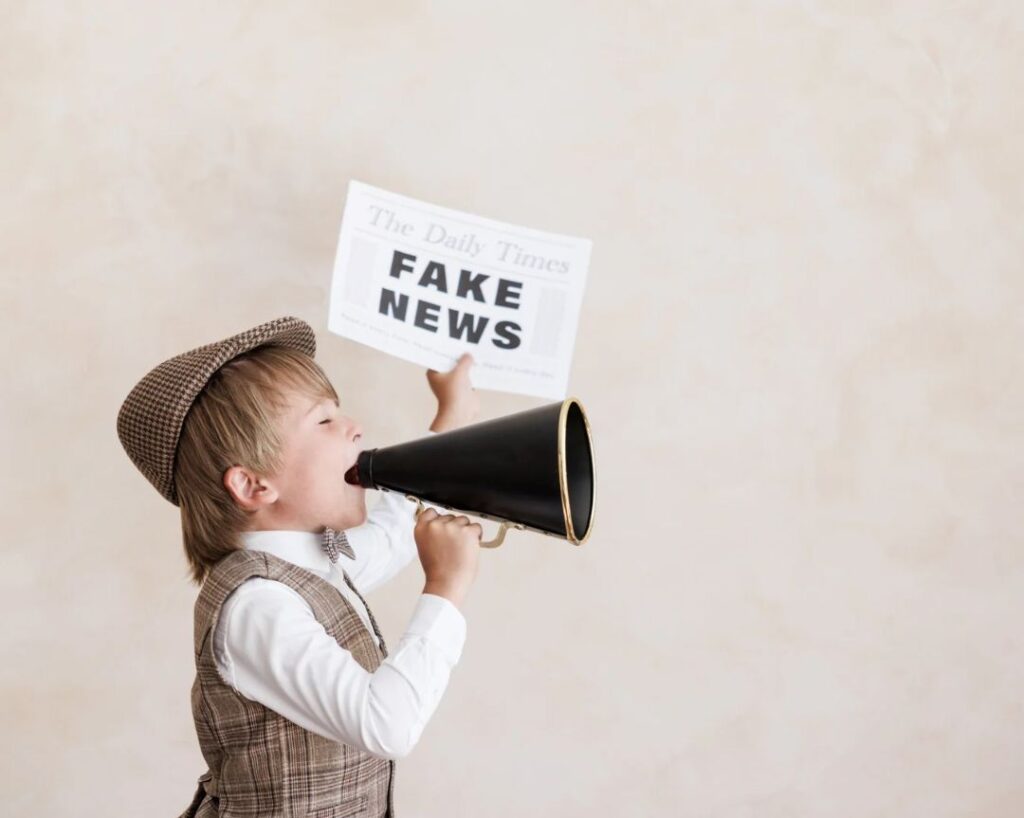 Dezenformasyonla Mücadele: Gündemi Kur, Çerçeveyi Koru, Ölçütü Belirle