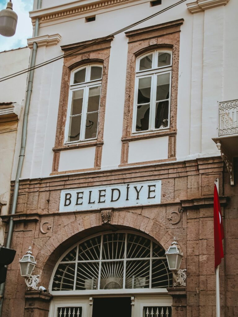 Şehr-i Emin’den Keyfiyet Rejimine: Emanet Şehirler, Şahsi İklimler